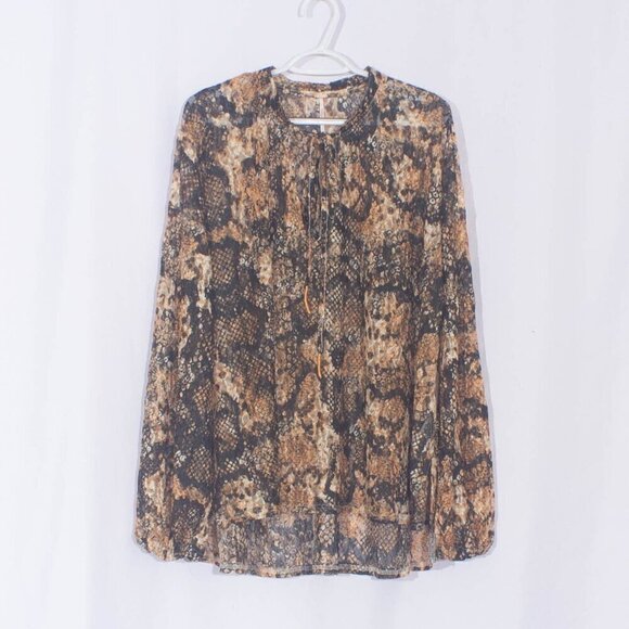 NWT FREE PEOPLE Out For The Night Blouse in Snake Combo Size L - Picture 4 of 15